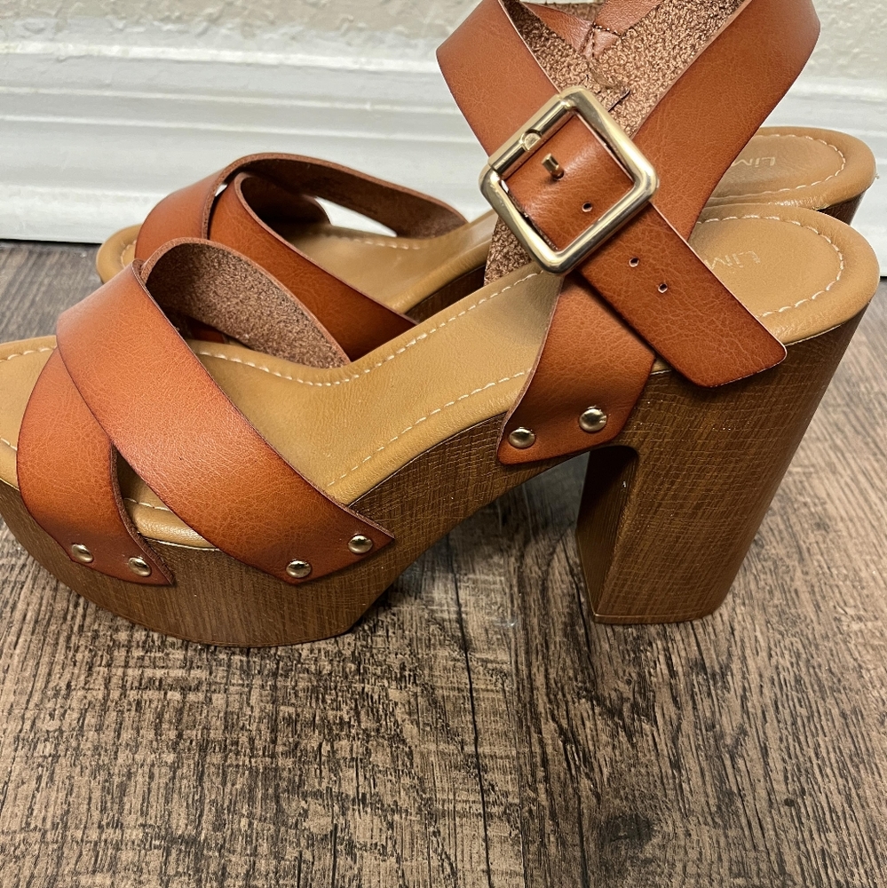 Faux leather open toe sandals size 10 women